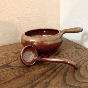 ✨ 3 for $25 ✨ Pottery salsa bowl with ladle
